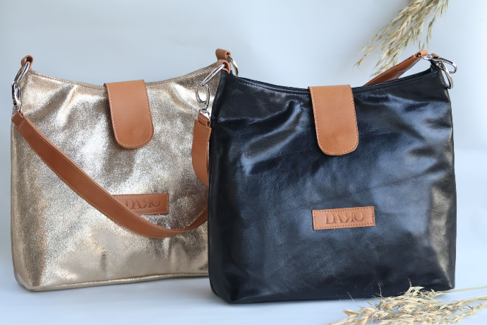 Bolsos de cuero hechos a mano.