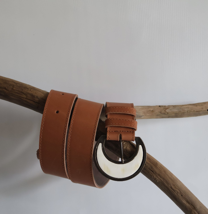 Cintos Hebilla Guampa (Guampa Blanco 1,08 color Suela)